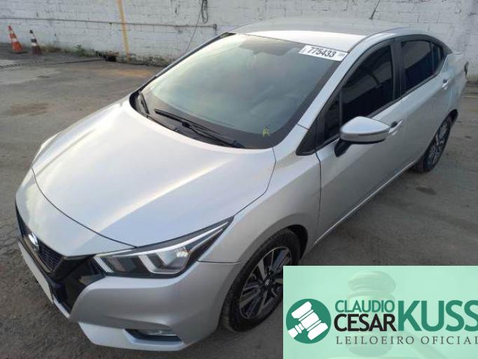 NISSAN VERSA 21/22