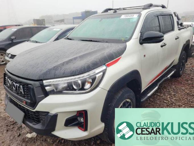 TOYOTA HILUX CD 20/20