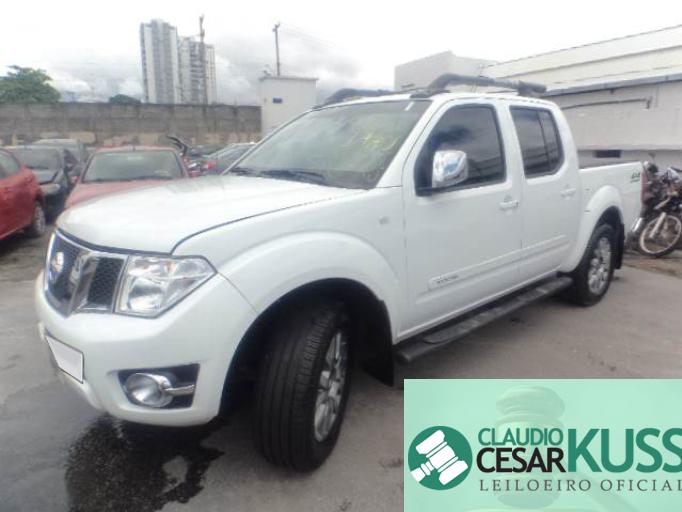 NISSAN FRONTIER CD 15/16